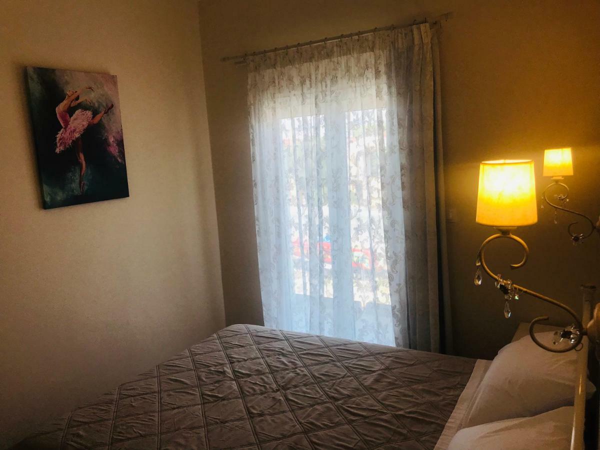 Terpsichore Boutique Appartments 达西亚 外观 照片